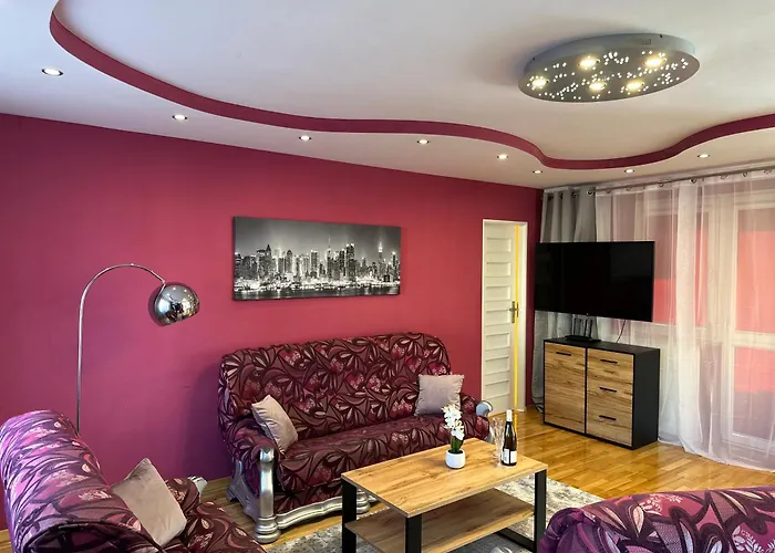 Large, Luxury Condo With Sauna