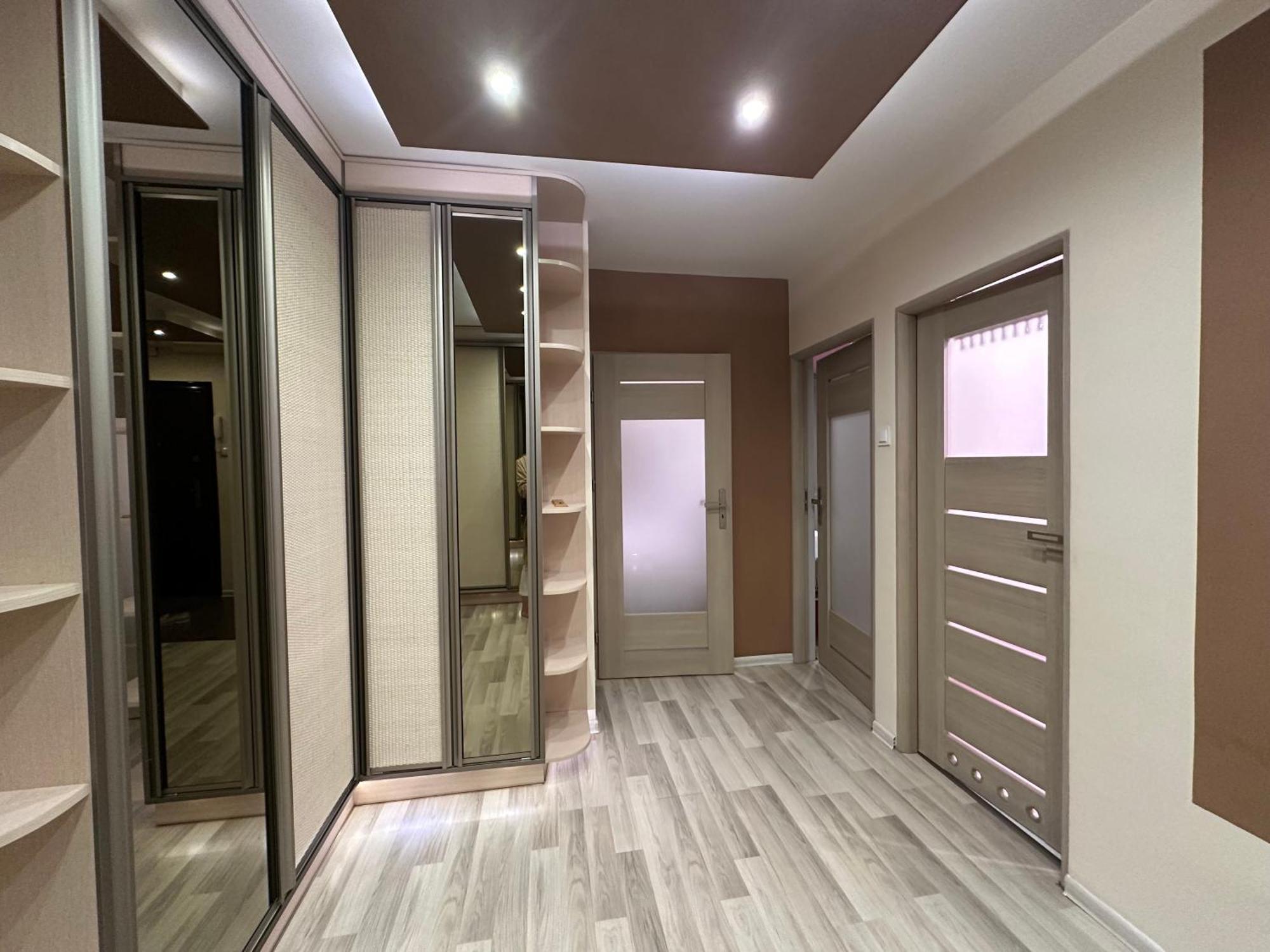 Large, Luxury With Sauna Apartment *